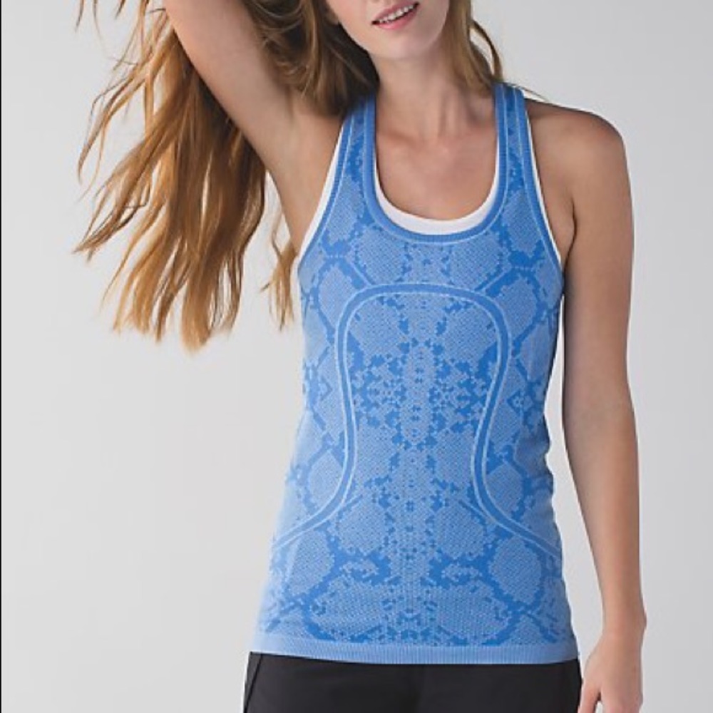 Lululemon size 12 blue snakeskin tank